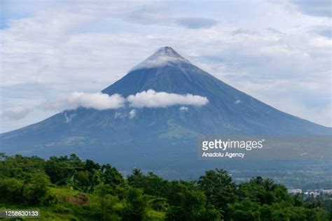 Legazpi Philippines Photos and Premium High Res Pictures - Getty Images