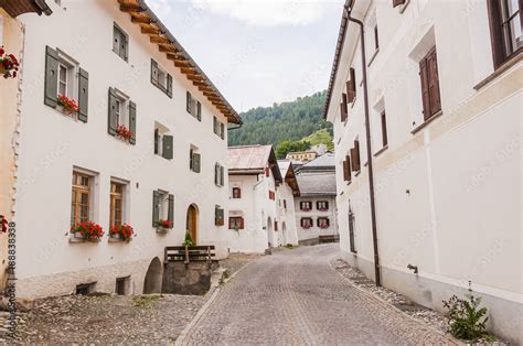 Scuol Dorf Gassen Engadiner Dorf Engadiner H User Engadiner Haus