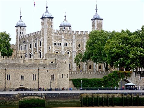 Tower of London | History & Facts | Britannica