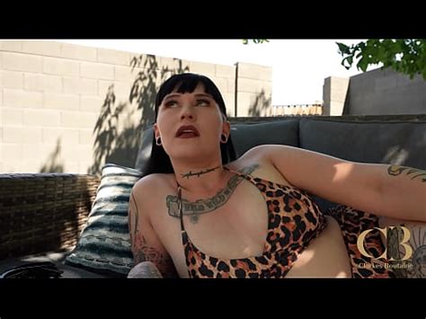 Nacke Hotwife Won T Pay Splash Trailer XVIDEOS