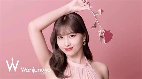 Wonjungyo X Momo Brand Film New Beauty Brand Debut Moe Zine