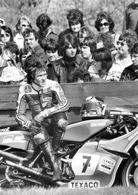 Barry Sheene, motorcycle racer posters & prints by Associated Newspapers