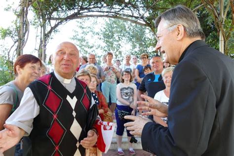 Hodočašće mladih Splitsko makarske nadbiskupije Gospi Sinjskoj