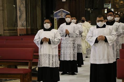 Missa parte a parte Ritos Iniciais Basílica Santuario de Nazaré