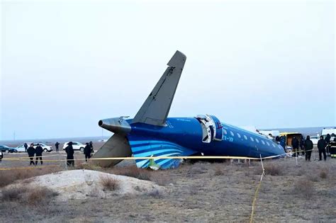 Pesawat Azerbaijan Airlines Jatuh Di Kazakhstan Akibat Tembakan