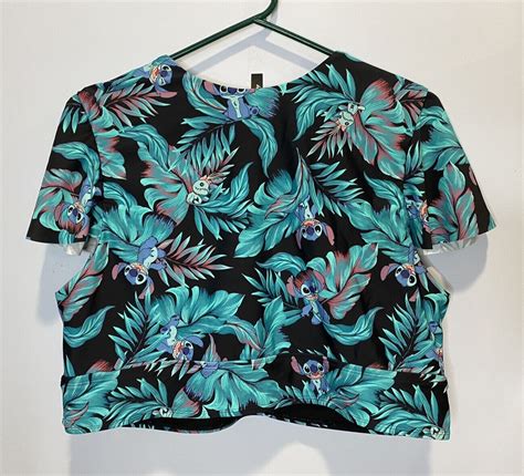 Torrid Disney Lilo Stitch Tropical Flutter Sleeve B Gem