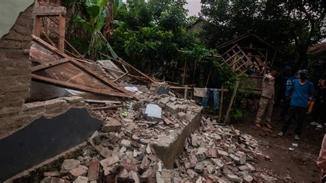 Dampak Gempa Banten Rumah Di Provinsi Banten Rusak