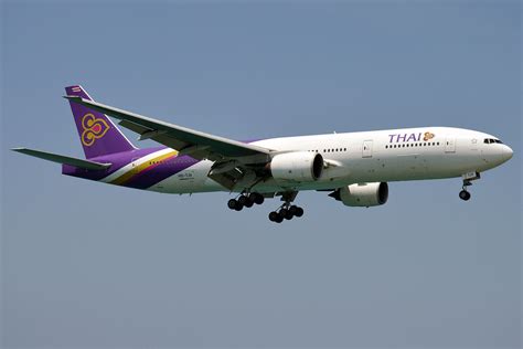 Thai Boeing 777-200 at Seoul on Apr 22nd 2019, bird strike | AeroInside
