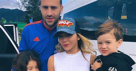 El Pol Mico Disfraz De La Esposa De David Ospina