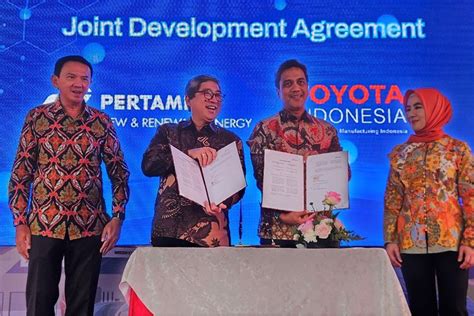 Foto Toyota Dan Pertamina Mulai Bangun Stasiun Pengisian Hidrogen