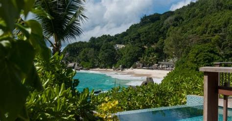 Carana Beach Hotel Hotel Meerblick Pool Chalet Mahé Seychellen