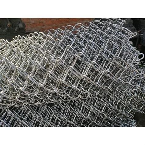 Mild Steel Galvanized 3 Mm Gi Chain Link Mesh Height 7 Feet Mesh