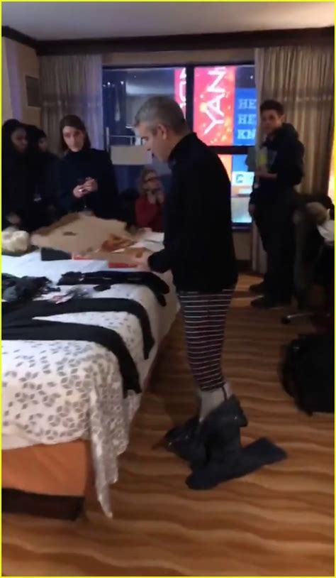 Anderson Cooper Reveals His Heated Clothes for New Year's Eve!: Photo ...