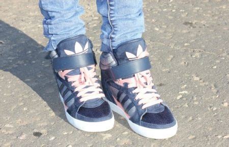 Женские сникерсы Адидас (34 фото): кроссовки-сникерсы Adidas, сникеры ...