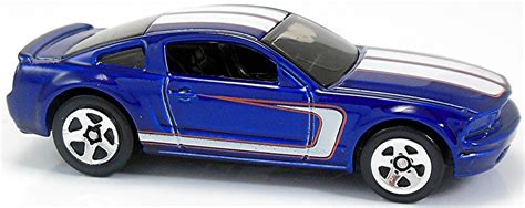 Ford Mustang GT Hot Wheels 50th Aniversary 00s 8 10 2017 Carrinho De Brinquedo