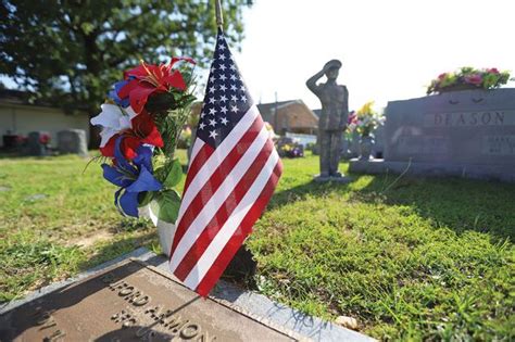 Keeping The Meaning Of Memorial Day Local Vfw American Legion To