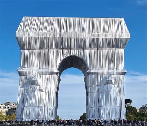 Larc De Triomphe Empaquet Par Christo Et Jeanne Claude Expositions