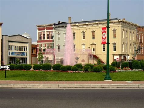 Troy Ohio La Piazza Best Place To Eat On This Square And Yes