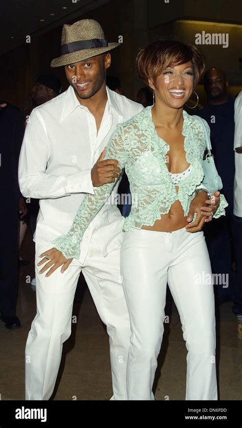 June 18 2002 Beverly Hills California Usa Kenny Lattimore And