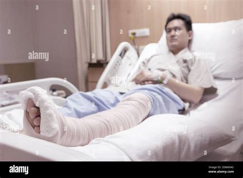 Hospital Man Broken Bed Hi Res Stock Photography And Images Alamy