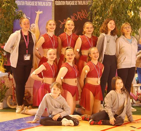 Le Club De Twirling B Ton Souillac En Finale Du Championnat De France