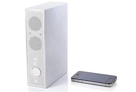 Titan Bluetooth Speaker | By Lexon