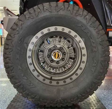 Maxxis Razr At At R