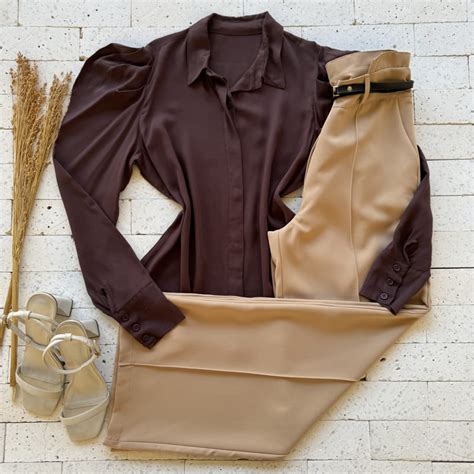 CALÇA PANTALONA ALFAIATARIA VINCO E CINTO NUDE Dondoca Moda Feminina