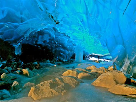 Tour Alaska’s Top 4 Most Beautiful Ice Caves — Gray Line Alaska Blog