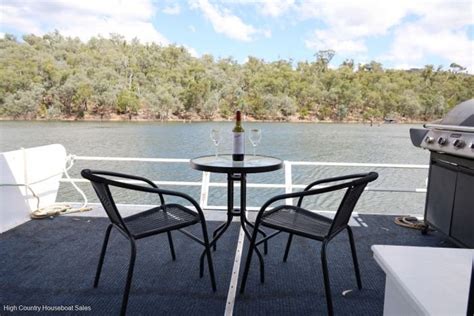 Dharma Houseboat Holiday Home On Lake Eildon House Boats Boats