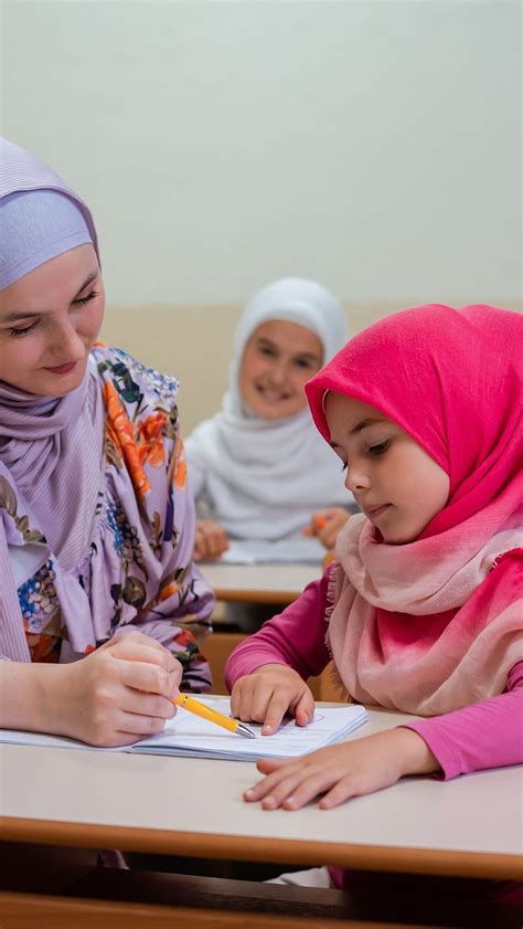 Doa Agar Pelajaran Masuk Ke Otak Amalan Penting Siswa Saat Hadapi