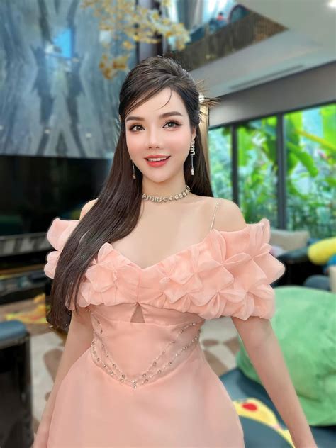 Hot Girl Phan Th Y Ti N Li N Quan Chai N C Hoa Nghi Nh P L U L Ai