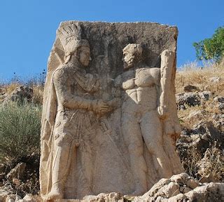 Veleggiando Nell Infinito Il Mistero Di Nemrut Dagi Re Antioco I E I