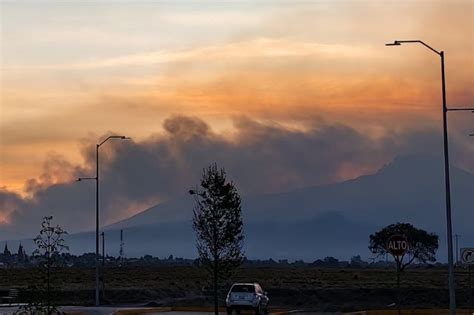 Atienden Incendio En La Malinche Se Ve A Desde Puebla Video E