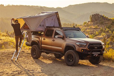 Hills Off Road Gear STY Hard Shell Rooftop Tent Review