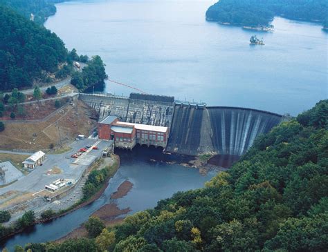 The Race To Build Tennessees First Hydroelectric Dam The Tennessee