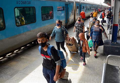 Railways Has Issued A New Rule Regarding Lower Berth Now The Lower