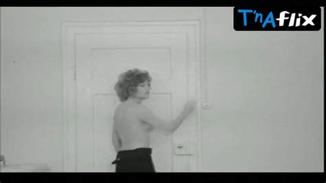 Hanna Schygulla Breasts Scene In Liebe Ist Kalter Als Der Tod Porn Videos
