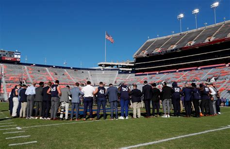 Auburn Football: The best images from Auburn’s loss to LSU