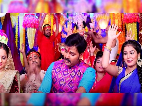 Pawan Singh Super Hit Bhojpuri Devi Geet Maiya Ki Aarti Views Cross 50 Million चैत्र नवरात्रि