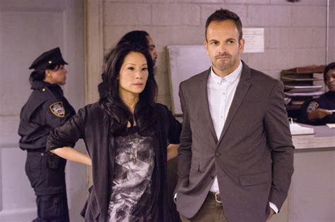 ‘Elementary’ Season 5 Stars Jonny Lee Miller, Lucy Liu On Playing ...