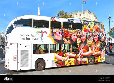 London double decker bus Indonesia tourism graphic design advertising ...