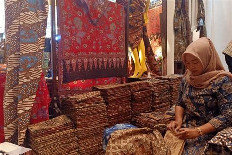 Pameran Warisan Hadirkan Lebih Stan Batik Hingga Mutiara Antara News