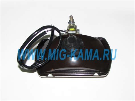 Фара противотуманная (желтая) ФГ152 /ZTD 5320-3743010 купить цена недорого