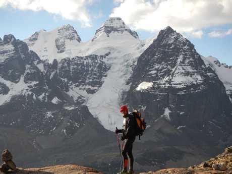 5 mejores Montañas para escalar en Bolivia Huillca Expedition