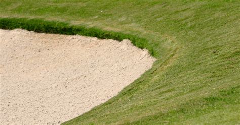 Hitting Out Of Fairway Bunkers Lessons Deer Creek Golf Club