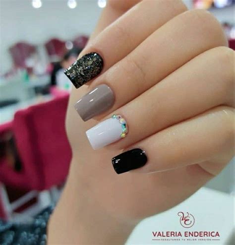 Pin de Rosii Caldera en Diseños Manicura de uñas Manicure diseños