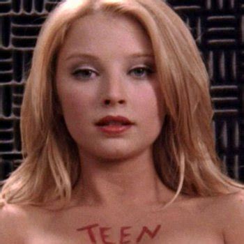 Elisabeth Harnois Babe Page Watch This Actress On Freeones