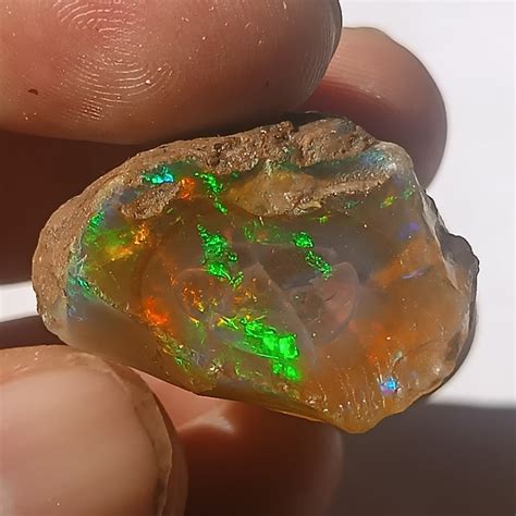 NO RESERVE PRICE PRETTY 76 45 Carat RAW FIRE CRYSTAL OPAL FROM ETHIOPIA