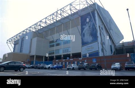 Leeds United Fans Elland Road Stock Videos Footage Hd And K Video